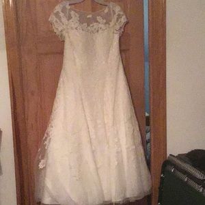 Wedding dress